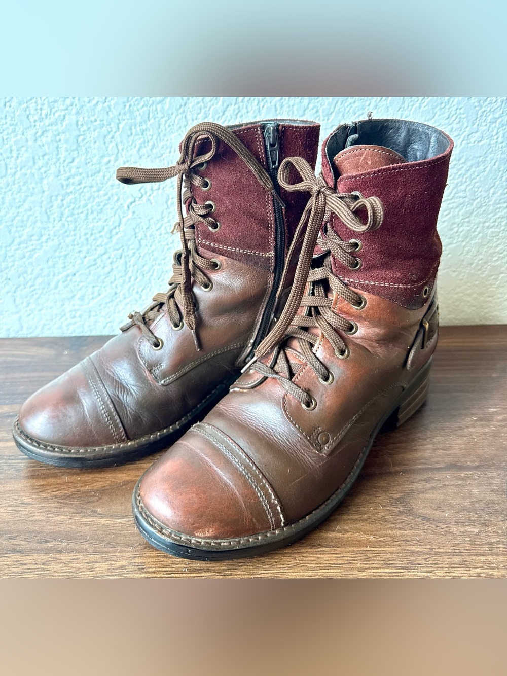 Taos Footwear Women's Brown Leather and Burgundy Lace-Up Combat Boots Crave 9.5
